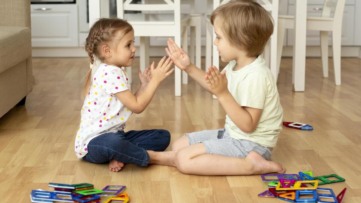 linguaggio dei bambini, fratelli
